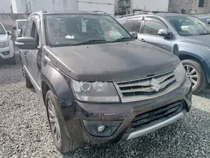 Suzuki Escudo 2016 Matt Black