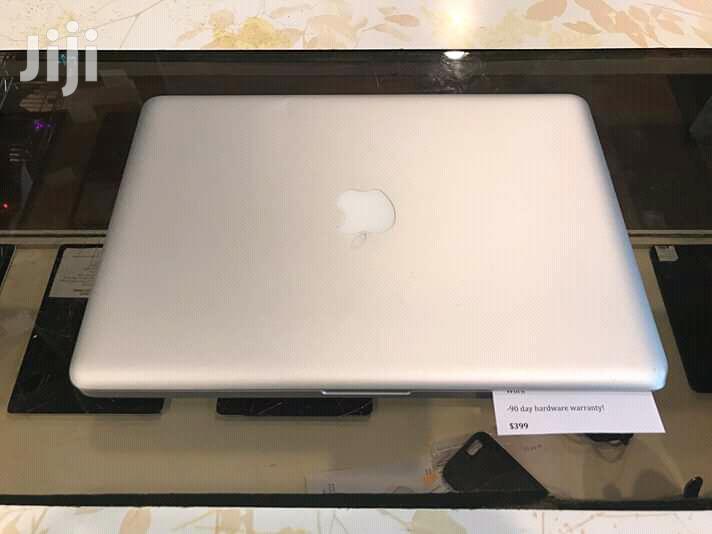 Laptop Apple MacBook Pro 4GB Intel Core i5 HDD 500GB