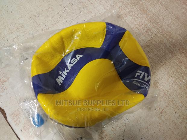 Mikasa V320W Volleyball Light Weight- Competition - thumbnail 2