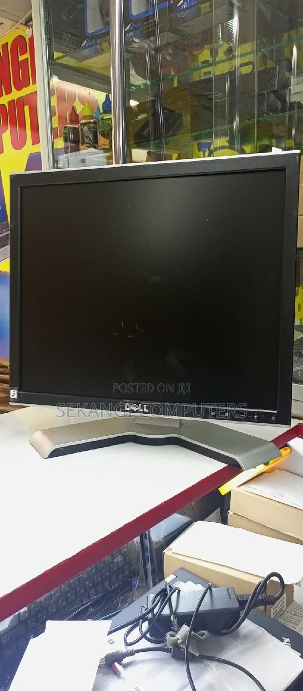 17" Dell TFT
