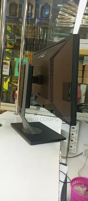 20" Wide TFT Monitor