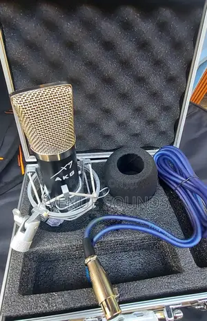 Studio Mic Akg 7