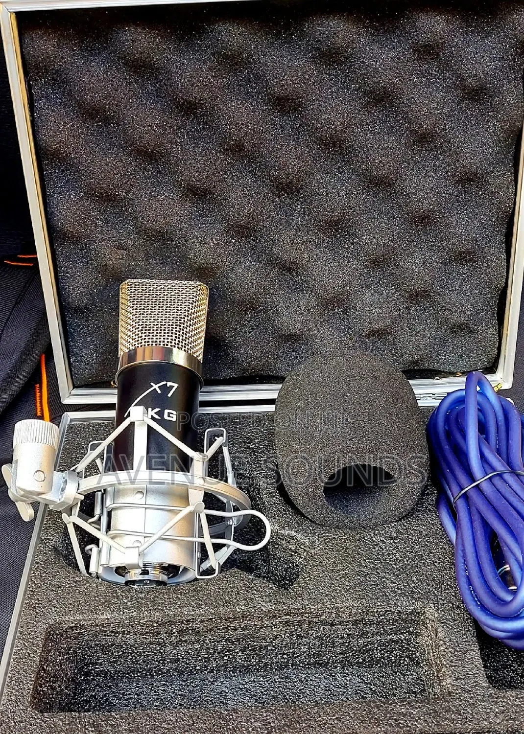 Studio Mic Akg 7