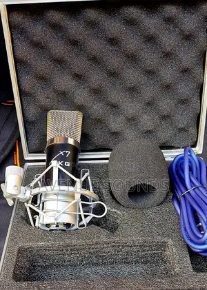 Studio Mic Akg 7