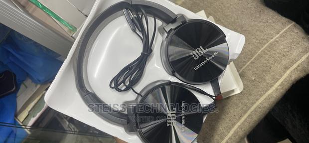 Jbl Wired Headphones. - thumbnail 2