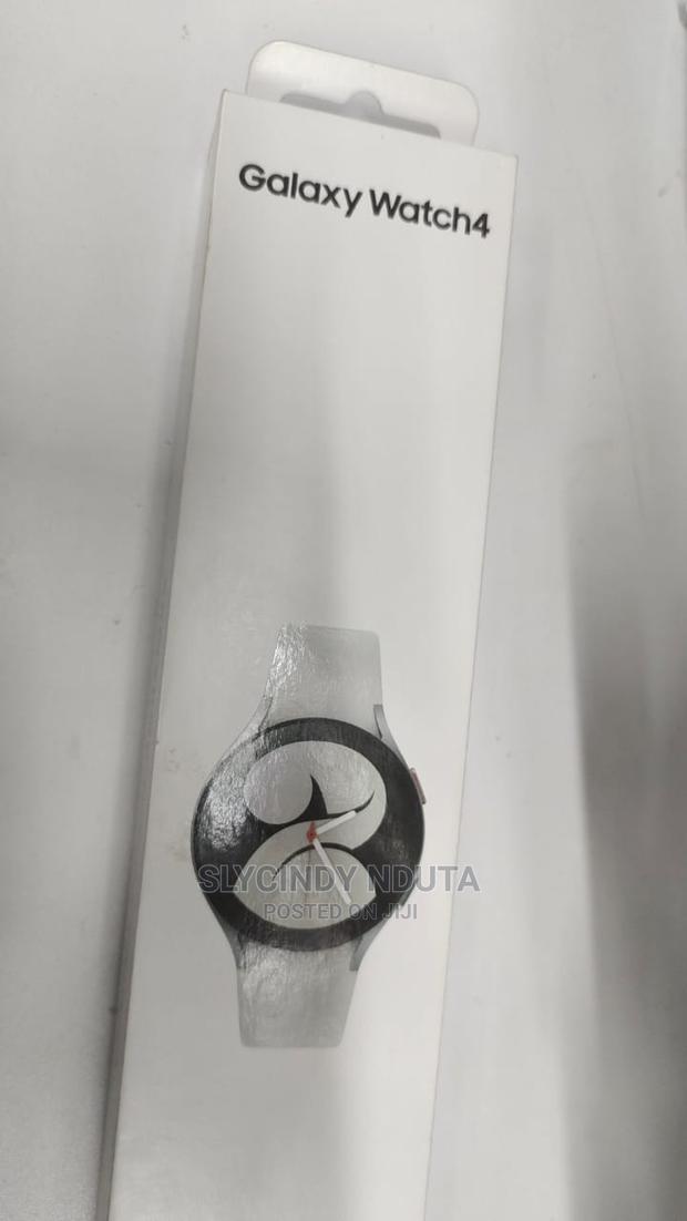 Galaxy Watch 4 45mm - main view