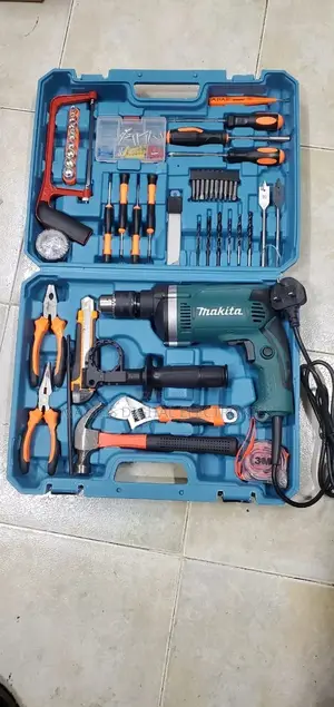 Makita Drill Set