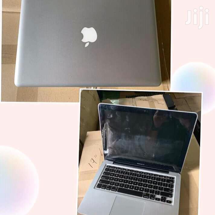 Laptop Apple MacBook Pro 4GB Intel Core i5 HDD 500GB