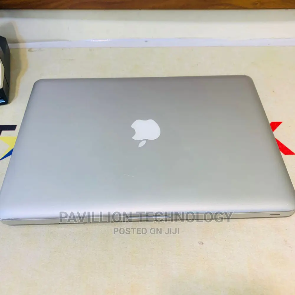 Laptop Apple MacBook Pro 4GB Intel Core I5 HDD 500GB