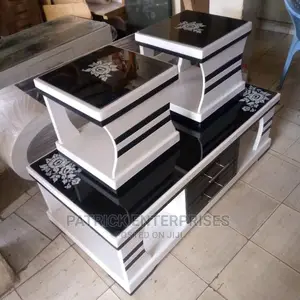 Morden Office Tables With 2 Stools