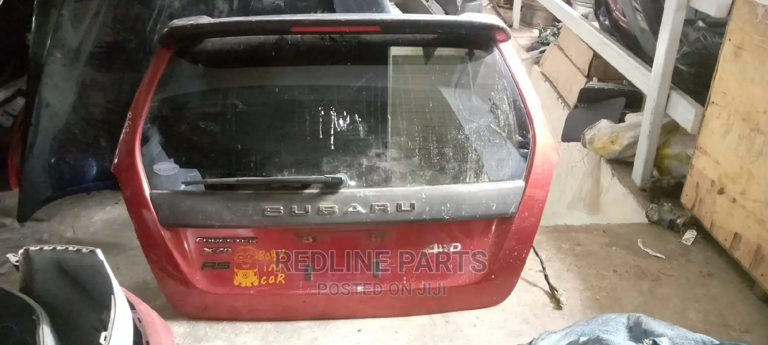 Forester SG5 Tailgate
