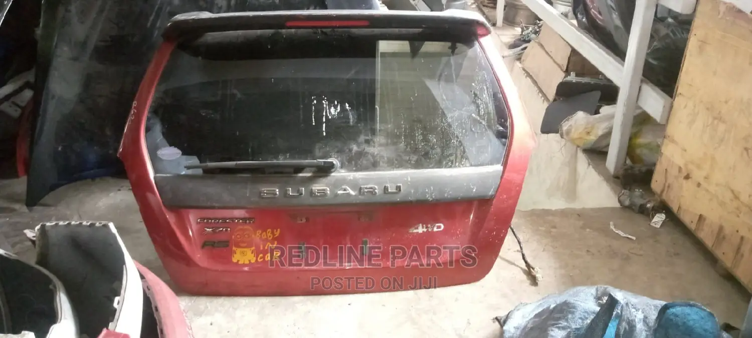 Forester SG5 Tailgate