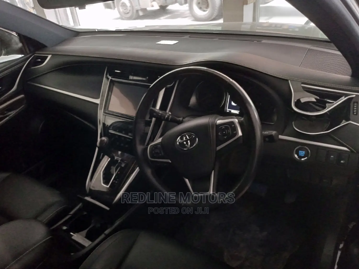 Toyota Harrier 2.0 2016 Beige