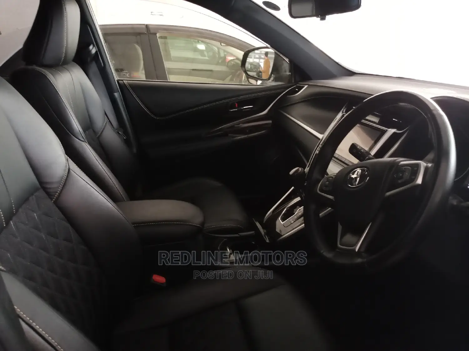 Toyota Harrier 2.0 2016 Beige