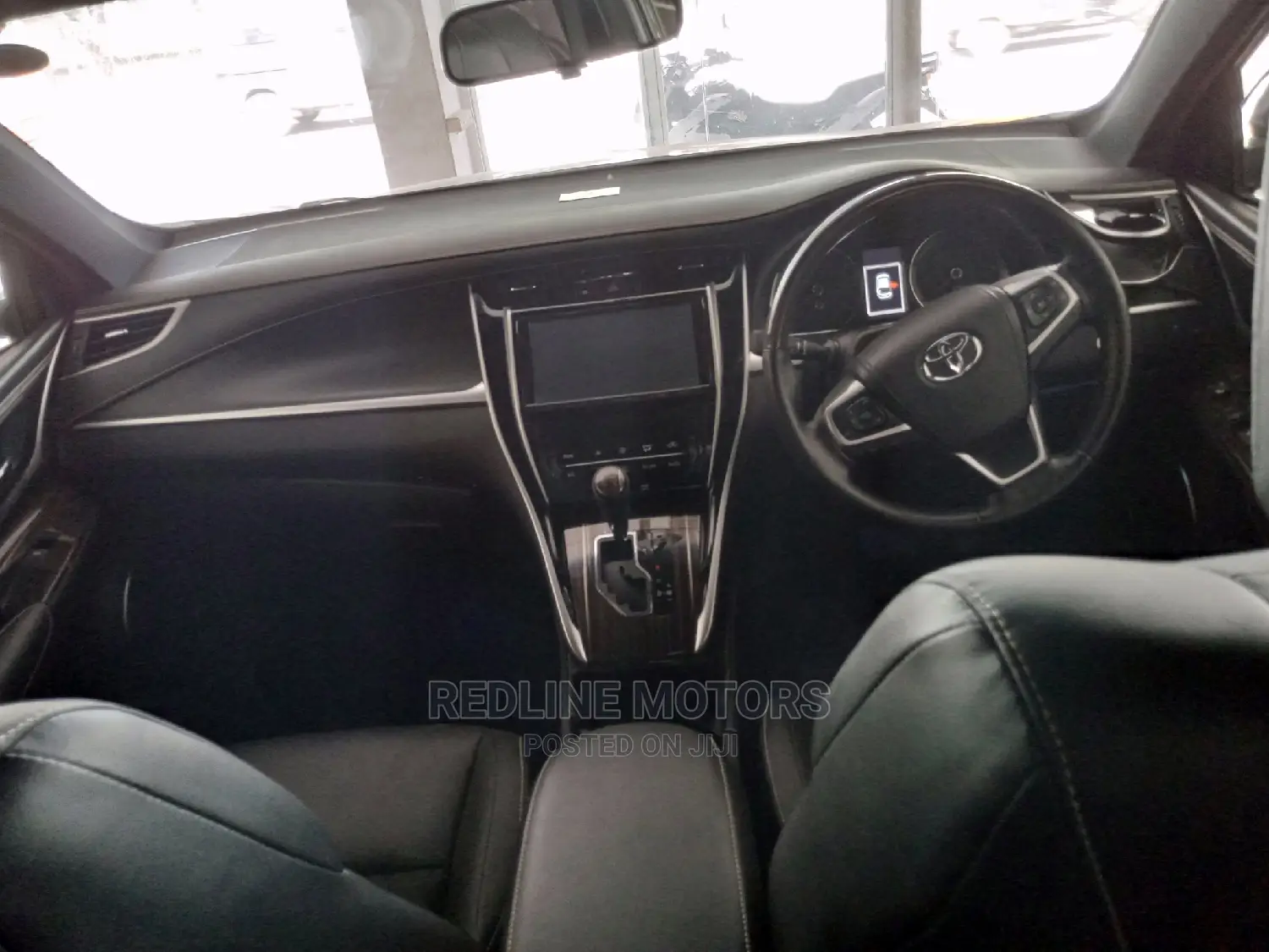 Toyota Harrier 2.0 2016 Beige