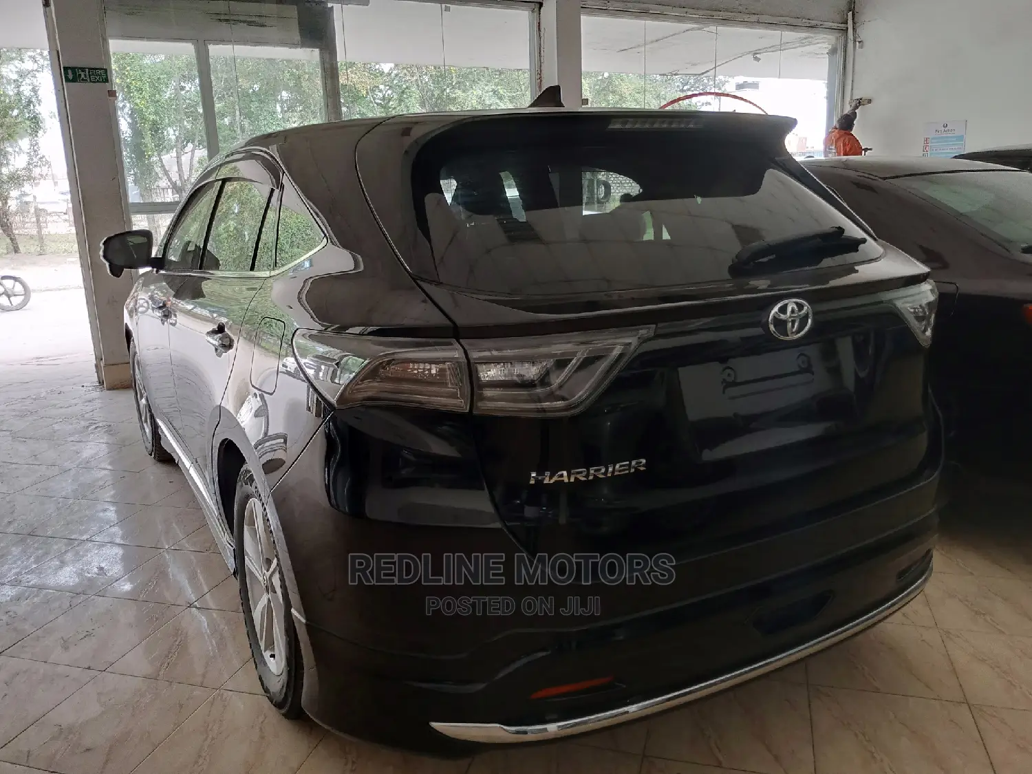 Toyota Harrier 2.0 2016 Beige