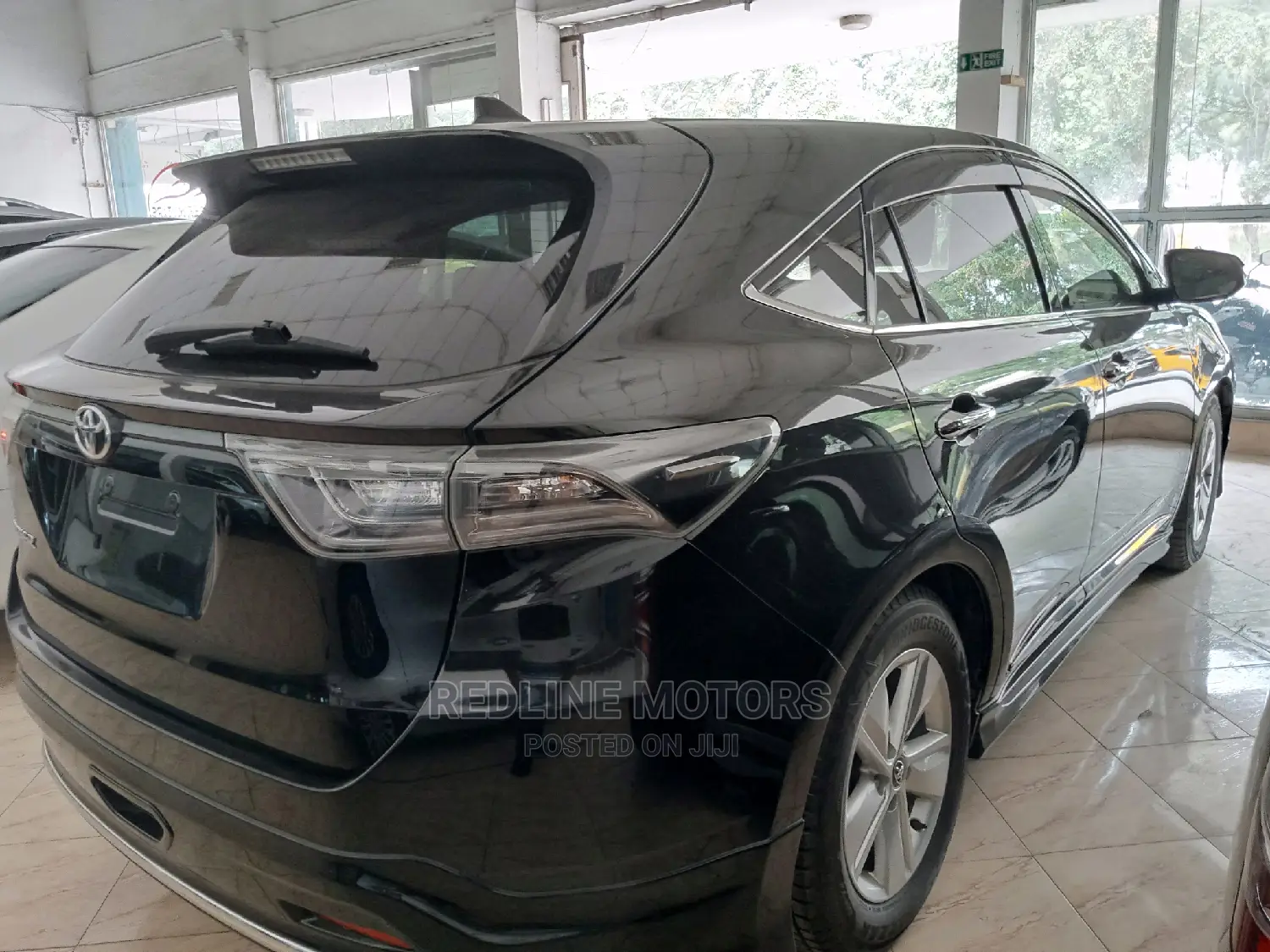 Toyota Harrier 2.0 2016 Beige