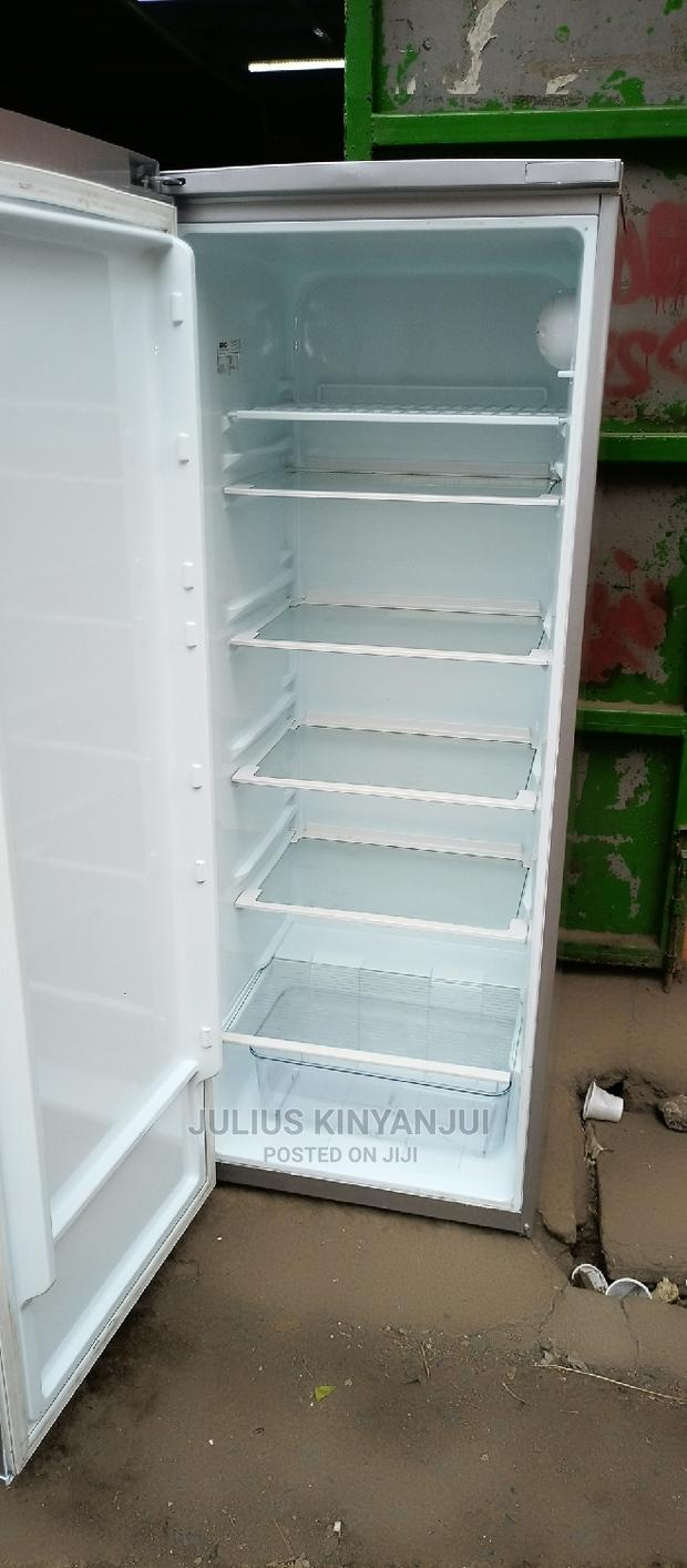 260l Single Door