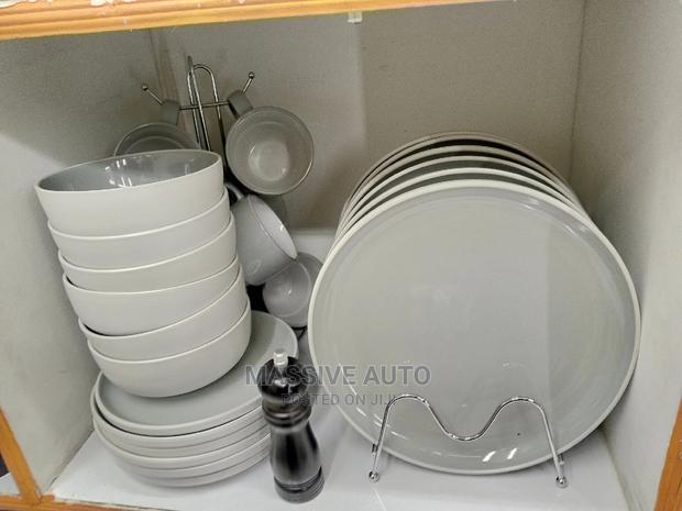 Dinner Set Available - thumbnail 2