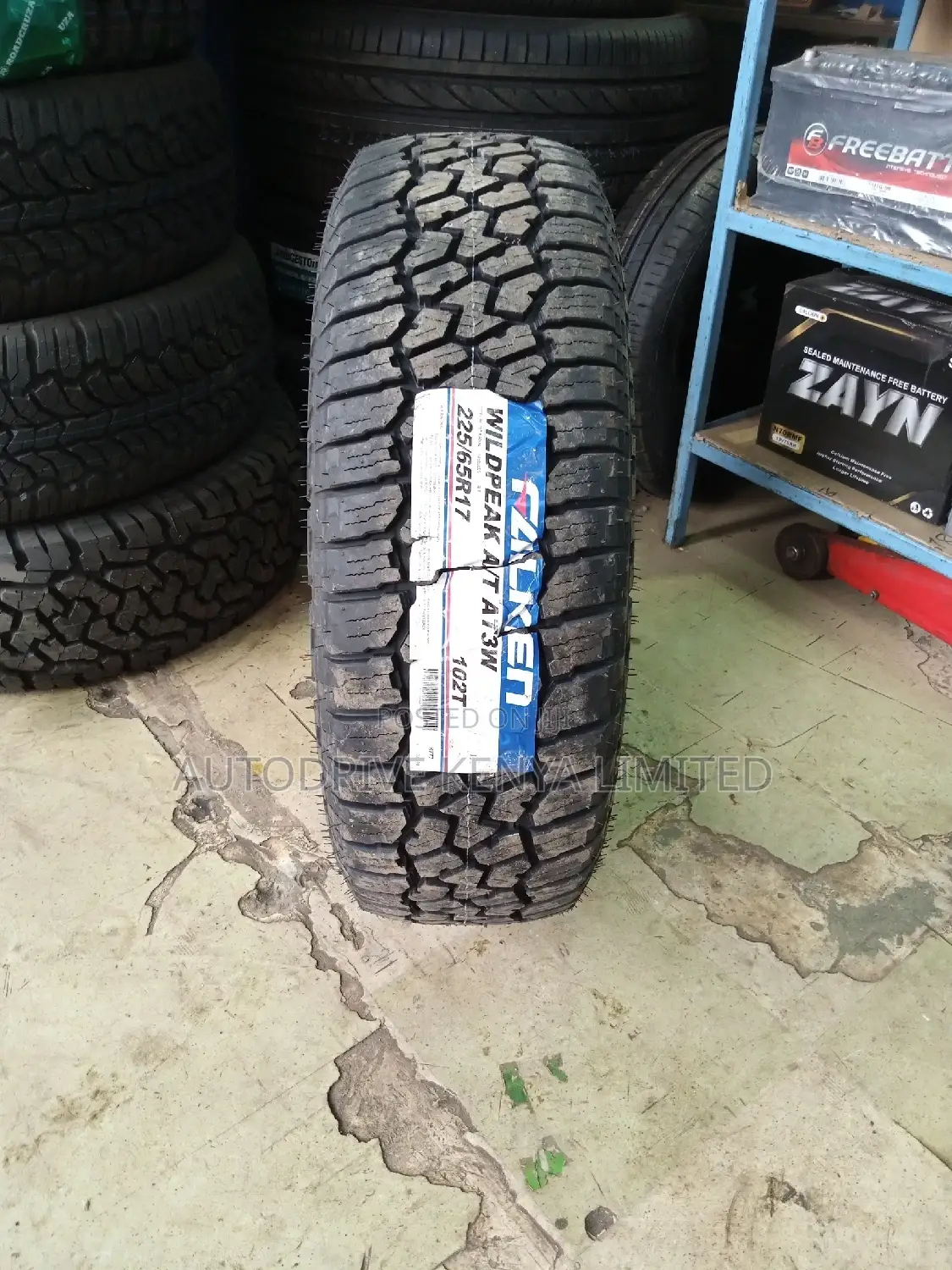 225/65r17 Falken All-Terrain