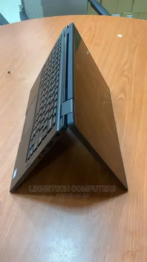 Laptop Dell Latitude 7390 8GB Intel Core I5 SSD 256GB