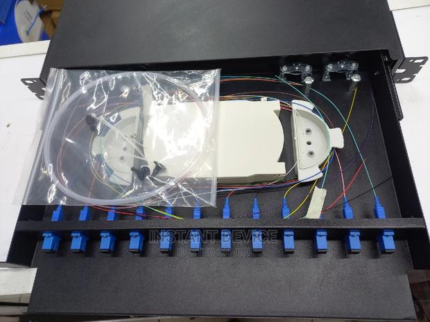 12 Port Simplex Patch Panel Loaded - thumbnail 4