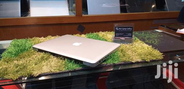 Laptop Apple MacBook Pro 4GB Intel Core i5 HDD 500GB - thumbnail 3