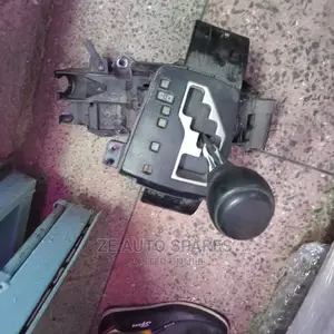 Fielder 2014 Gear Lever