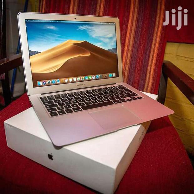 Laptop Apple MacBook Air 8GB Intel Core i5 SSD 256GB - thumbnail 3