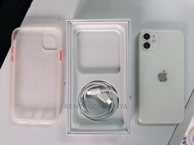 Apple iPhone 11 128 GB White - thumbnail 5