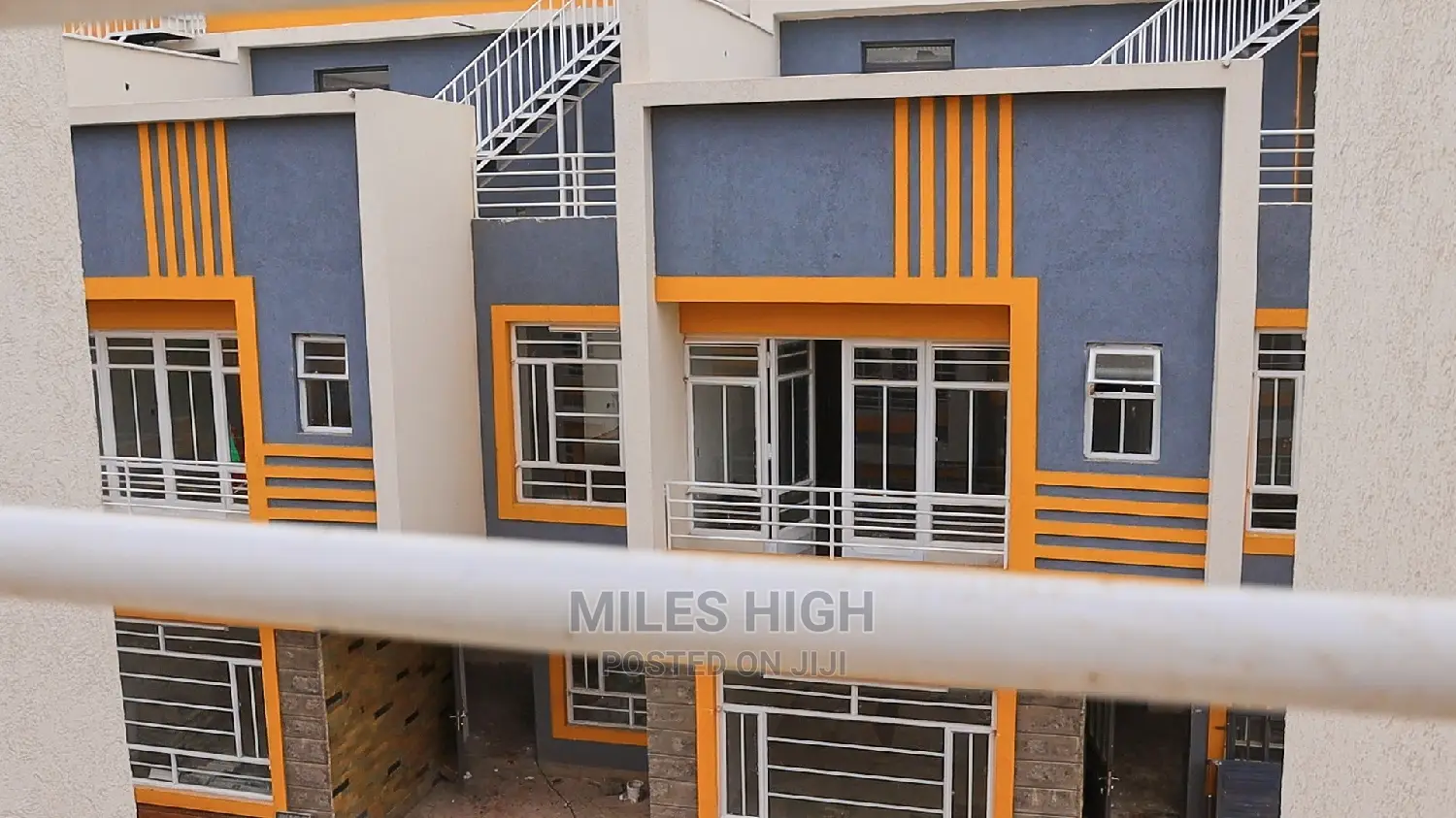 Real Estate Ads