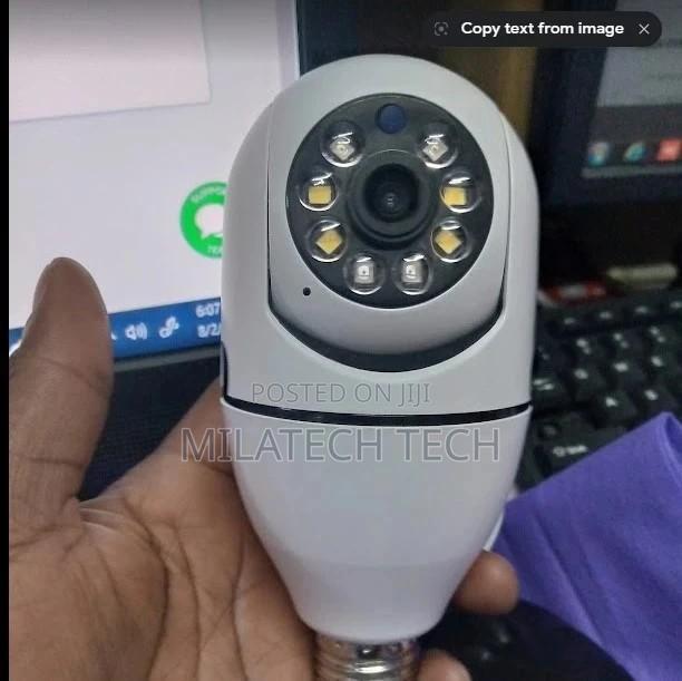 Rotating Bulbcamera With Motion Sensor - main view