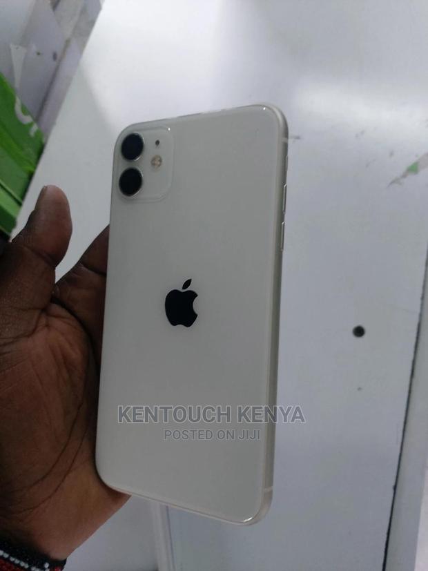 Apple iPhone 11 128 GB White - thumbnail 4