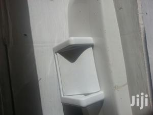 Plastic Pure White Tissues Holders