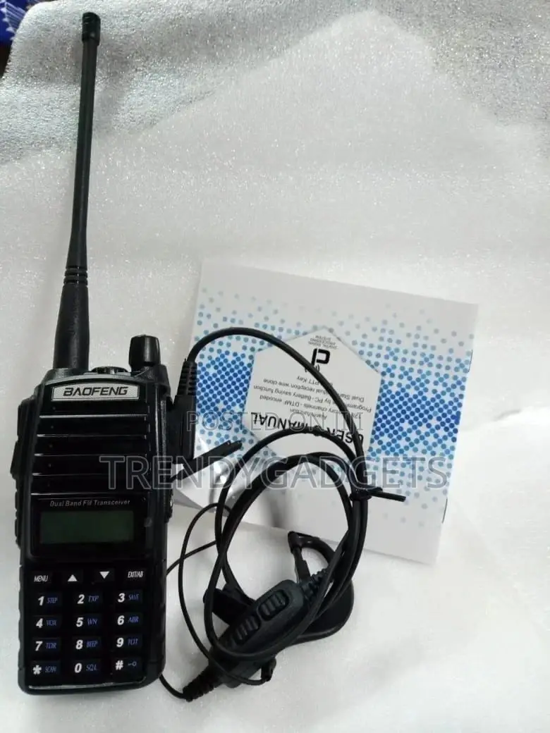 Uv82 Radio Calls + Earpiece