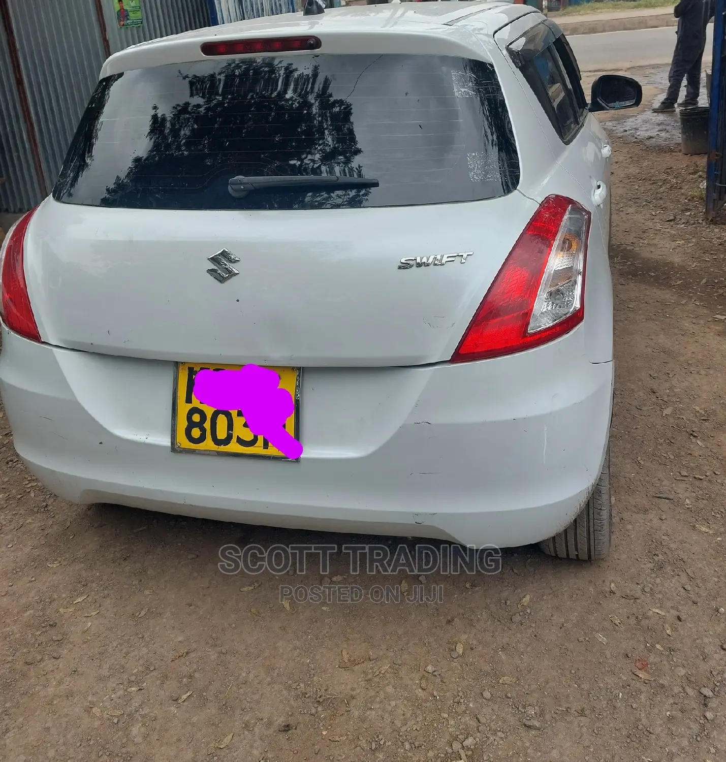Suzuki Swift 2012 Rear Windscreen