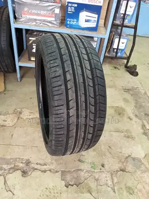 245/40r19 Blackhawk 98Y