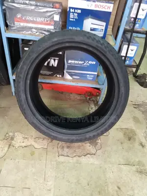 245/40r19 Blackhawk 98Y
