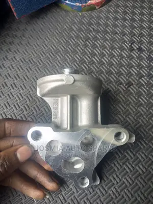 Mazda Demio Oil Filter Housing