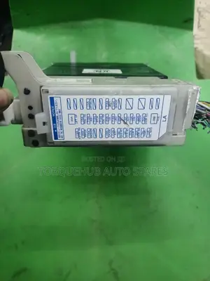 Toyota Vitz 2011 Fuse Box