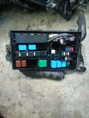 Mark X 2007 Fusebox