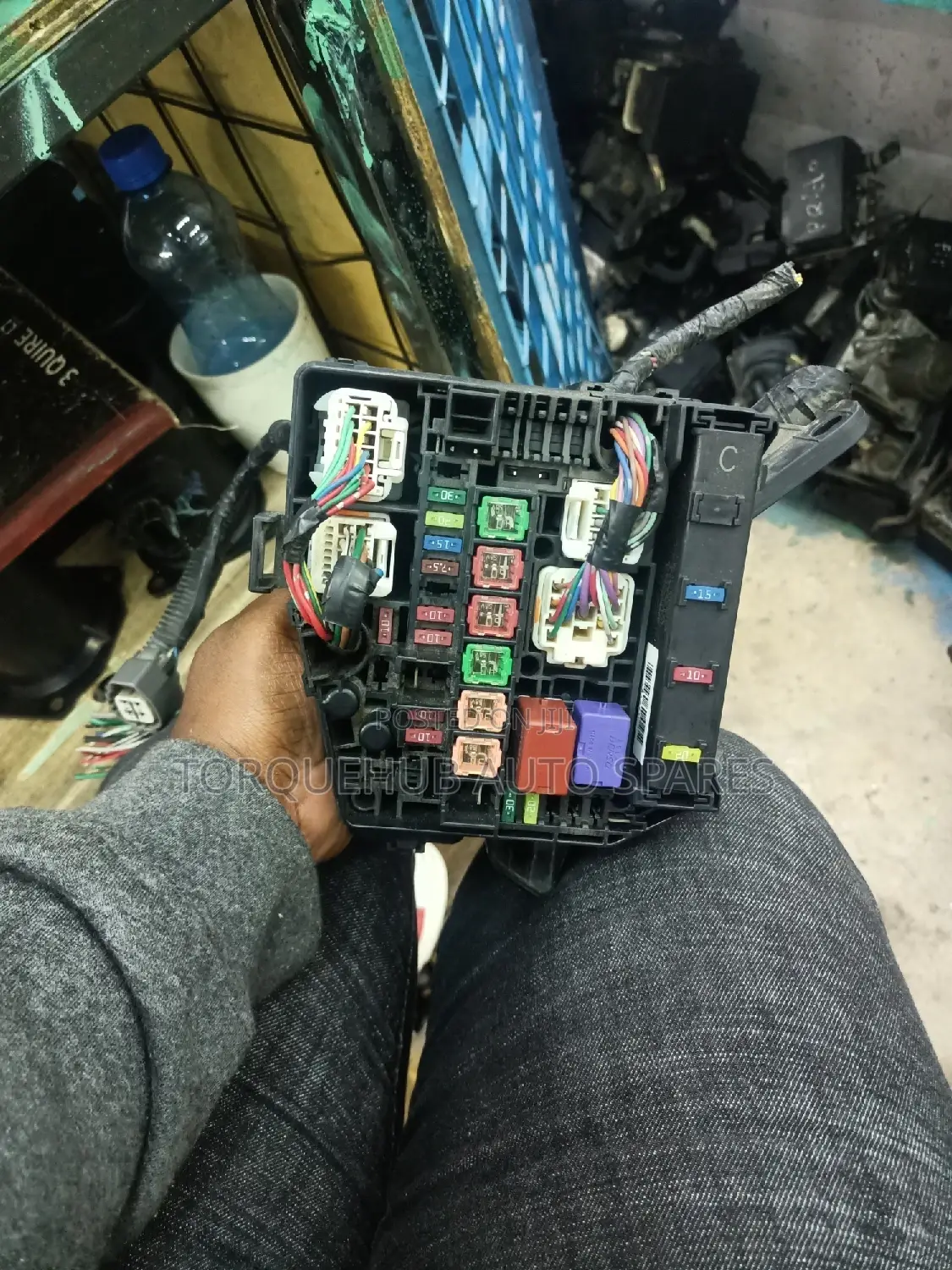 Toyota Vitz 2005 Complete Fuse Box