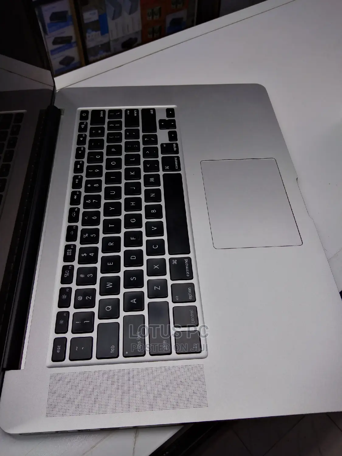 Laptop Apple MacBook Pro 2015 16GB Intel Core I7 SSD 512GB