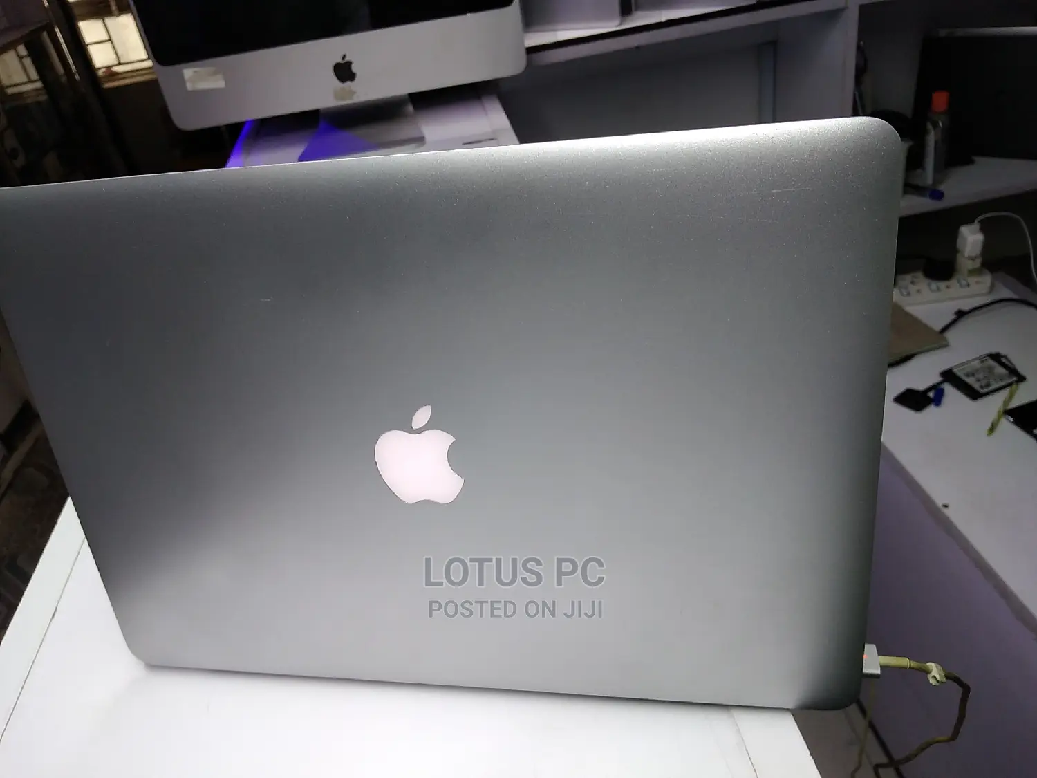 Laptop Apple MacBook Pro 2015 16GB Intel Core I7 SSD 512GB