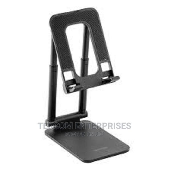 Momox Fold Stand for Phone and Tablet