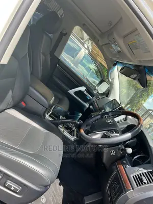 Toyota Land Cruiser Prado 2018 Black