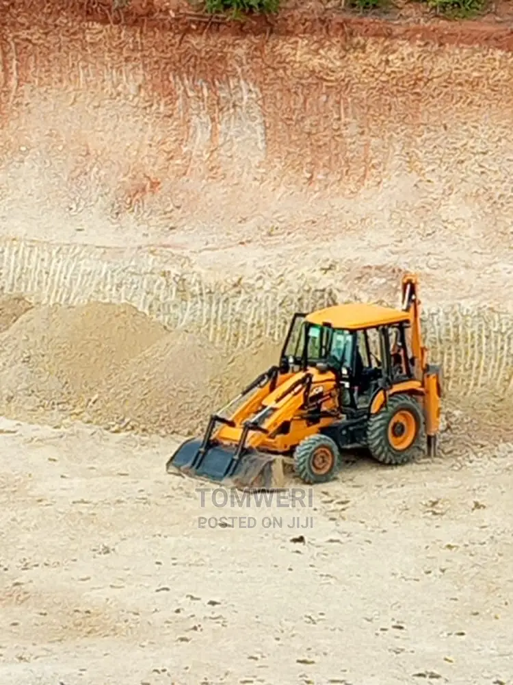 New Backhoe For Hire