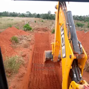New Backhoe For Hire