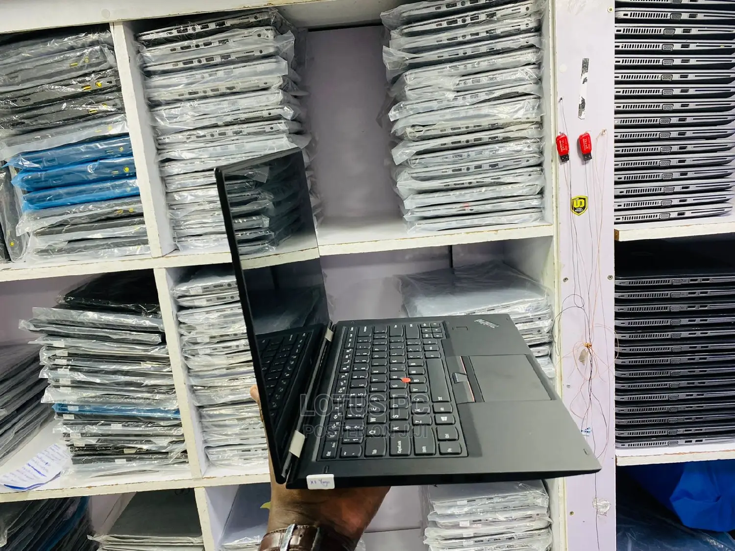 Laptop Lenovo Thinkpad X1 Yoga 8GB Intel Core I5 SSD 256GB