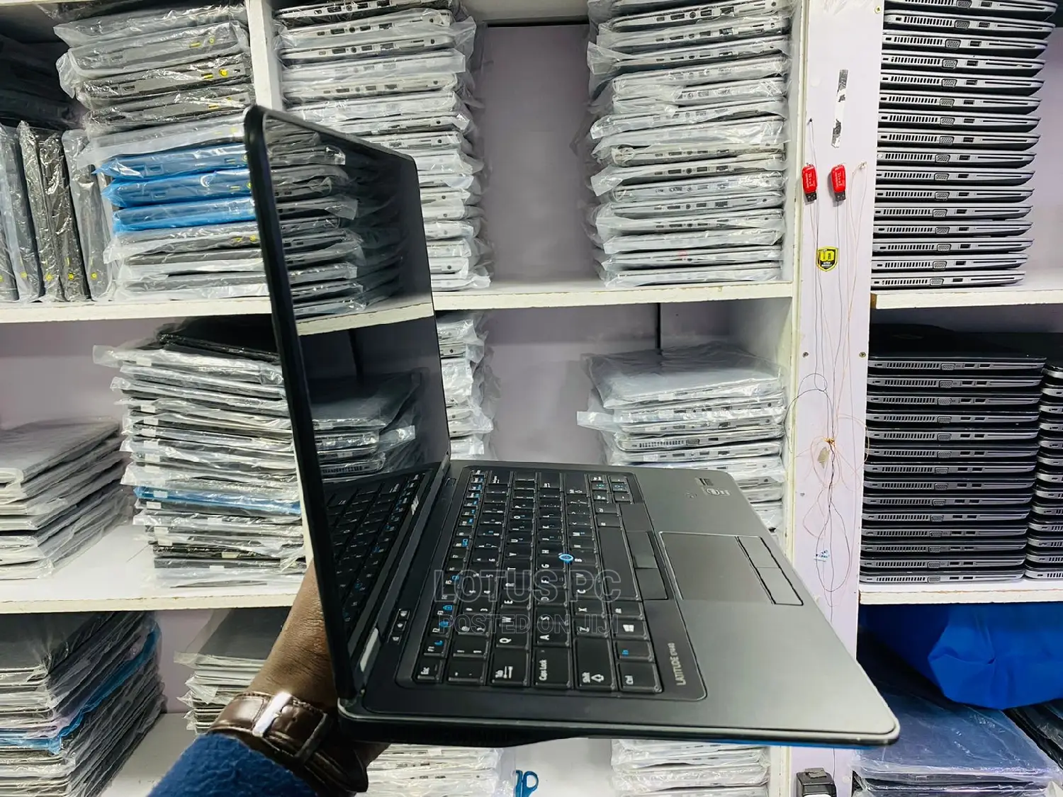 Laptop Dell Latitude 12 E7270 8GB Intel Core I5 SSD 256GB